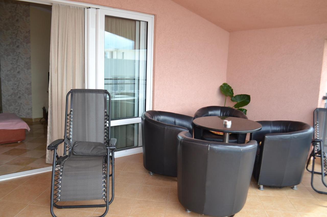 Apartments Milosevic Бар Экстерьер фото