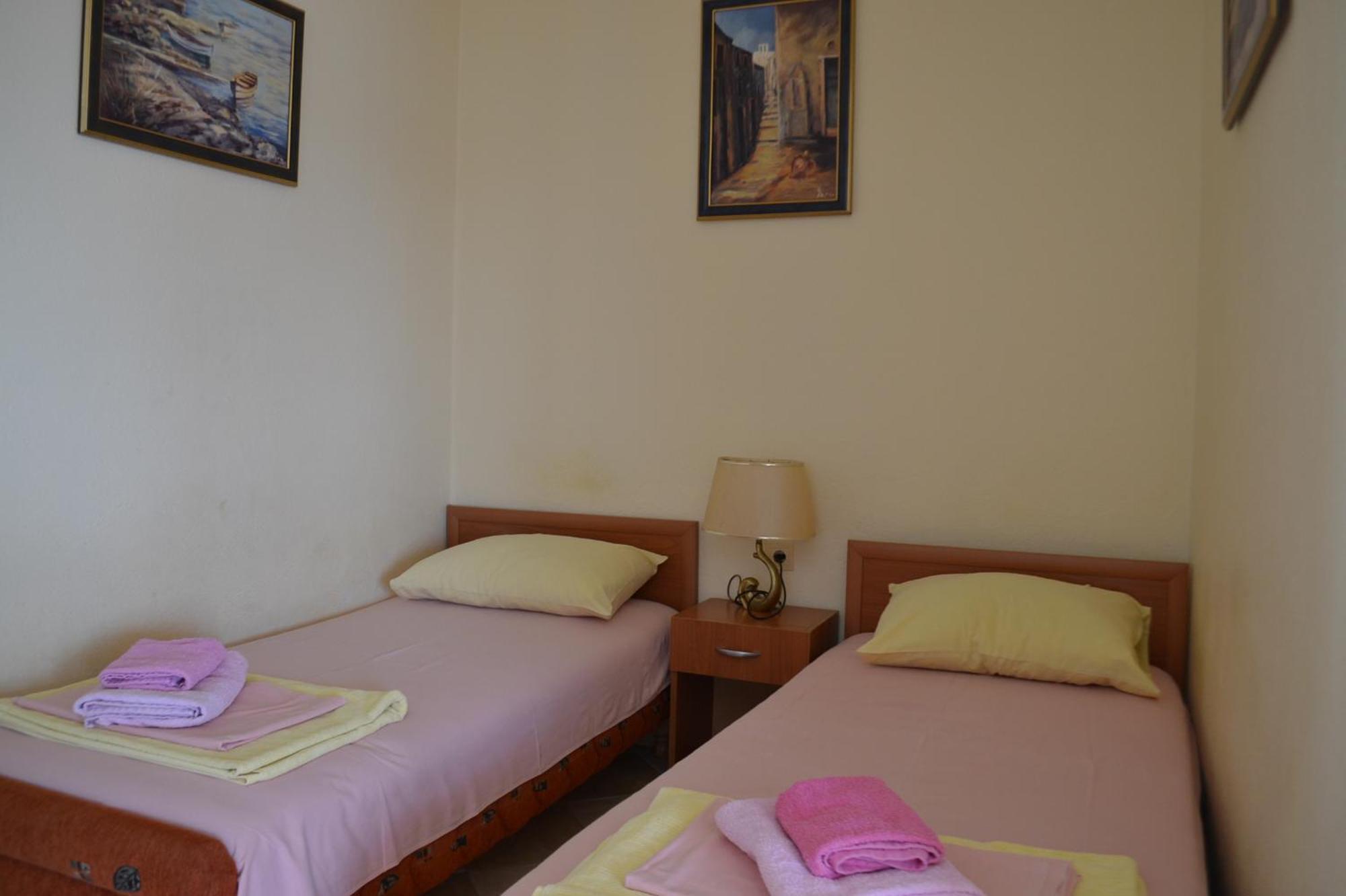 Apartments Milosevic Бар Экстерьер фото