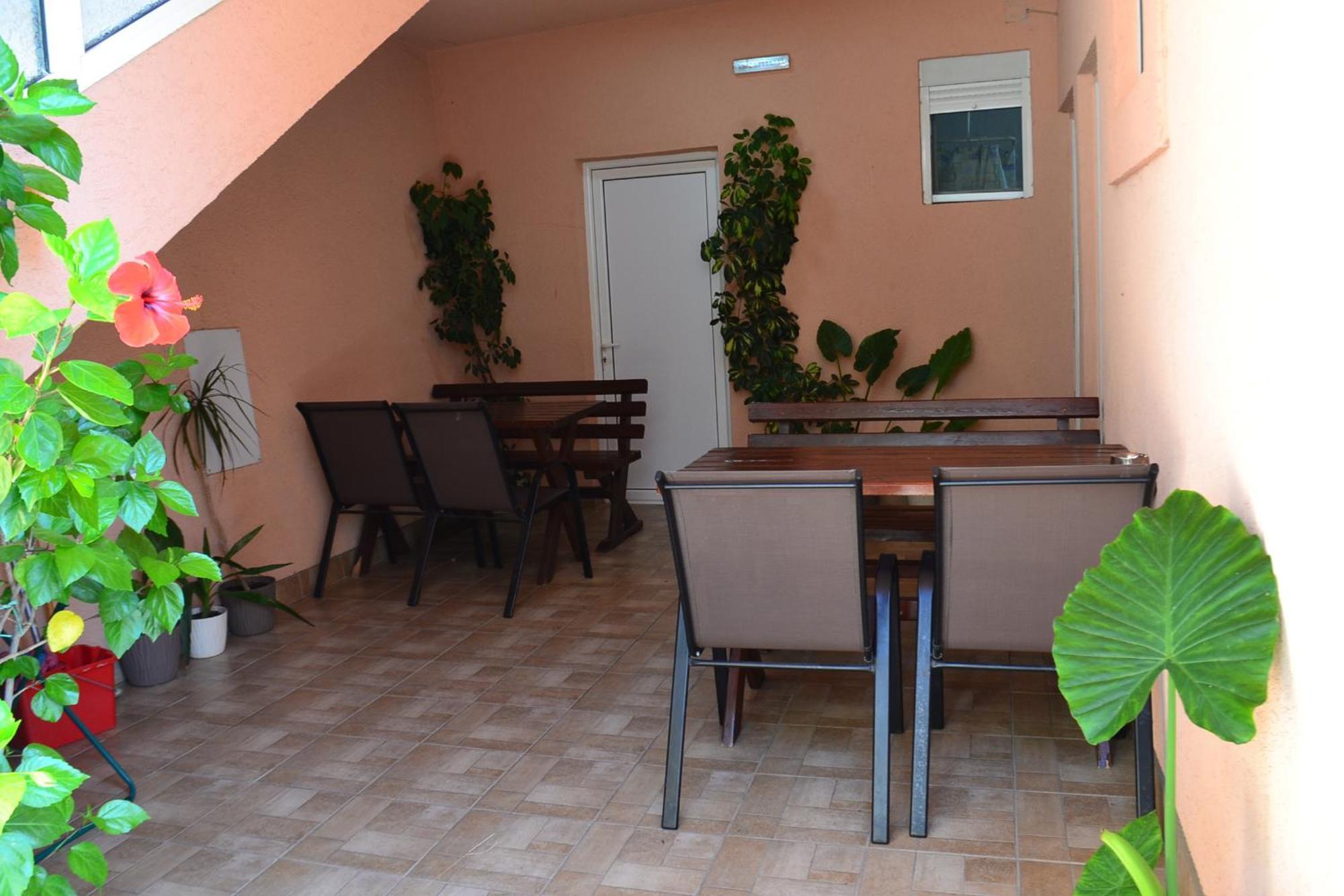 Apartments Milosevic Бар Экстерьер фото